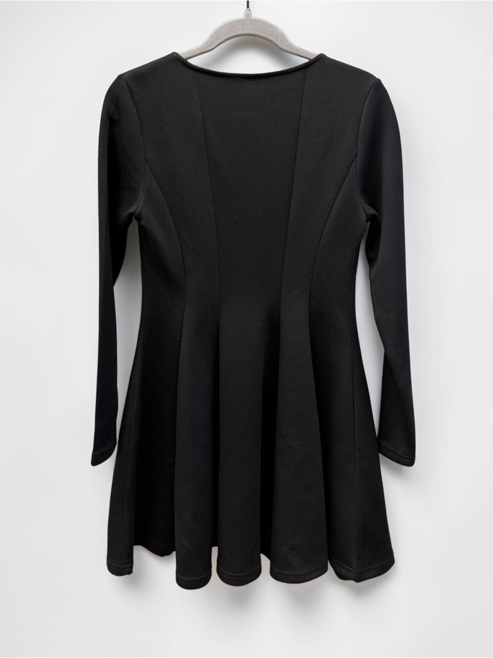 BTFBM Black Fit & Flare Long Sleeve Skater Dress Size Small NWT - Picture 2 of 4